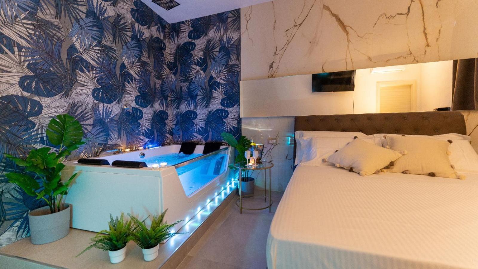 Mazzini Luxury Jacuzzy Suite Катания Екстериор снимка