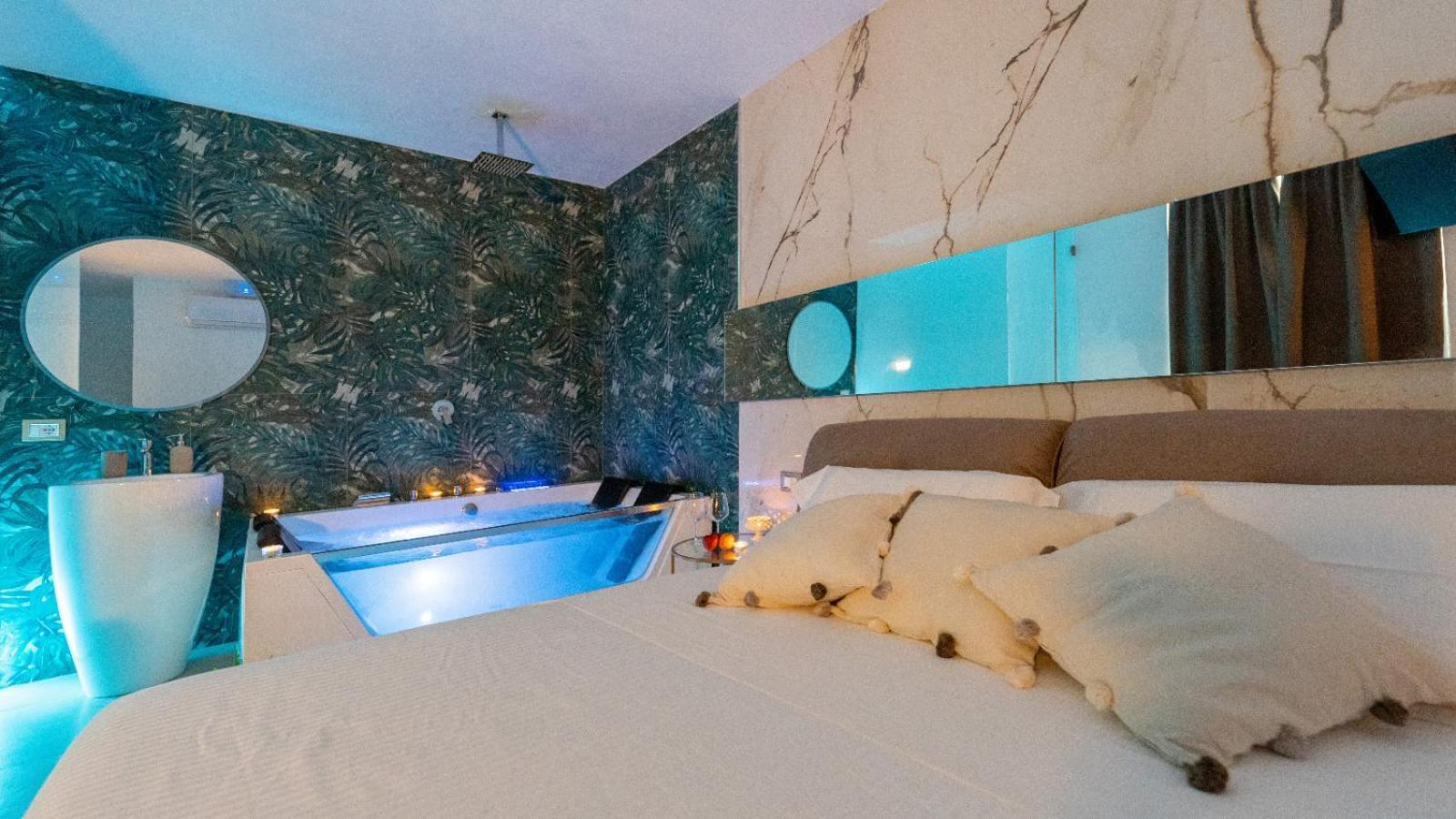 Mazzini Luxury Jacuzzy Suite Катания Екстериор снимка